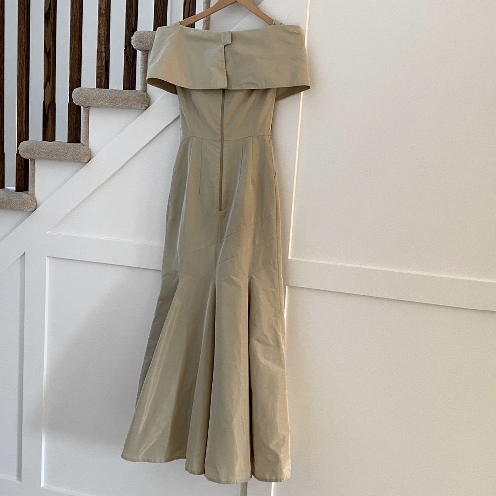 Ross Mayer Portrait Collar Formal Gown Size 2 - Picture 3 of 16